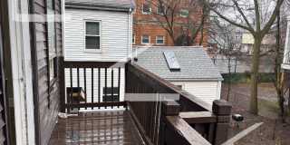 HUge 7 bed in Allston Gallery 6