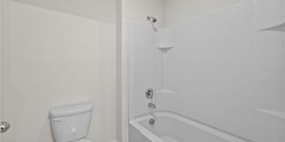 817 SHEEN Circle Gallery 24