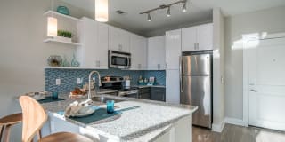 Link Apartments Glenwood South Gallery 3