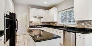 2065 N Bethany Creek Drive Gallery 23
