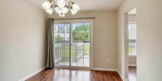 Updated 4 level TH w/ 2 FB & 2 "1/2" baths + One car garage! Gallery 12