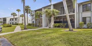 1004 Green Pine Boulevard Gallery 29
