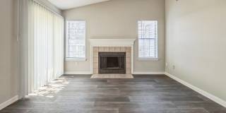 Magnolia Terrace Gallery 12