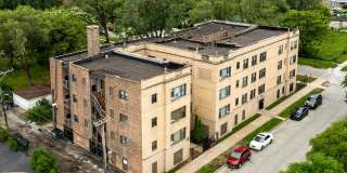 7003 S Harper Gallery 2