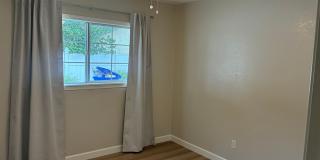 3 Bedrooms with big backyard Gallery 34