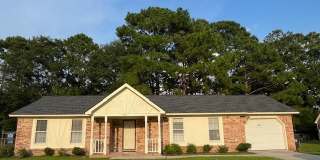 1222 Hampton Drive Gallery 1