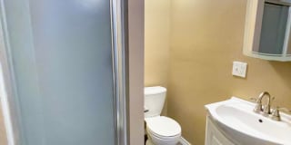 PRELEASING for AUGUST! Walk to Ball State! Bright 4BR Home with Fireplace Gallery 30