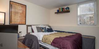 Huge 4 bed 2 bath townhouse near Northeastern with a move in special! Gallery 16