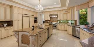 1455 Robmar Gallery 17
