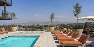 Silva Los Angeles Gallery 18