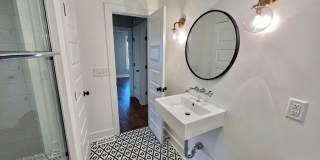Updated 3 Bed, 2 Bath Cottage in Heart of Lockeland Springs w/ 1 Car Garage Gallery 18