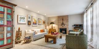 Lovely Corner Condo in a Gated Community in Prime San Antonio Location. Gallery 1