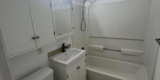 1037 N Victoria Park Road Gallery 14