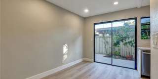 93 Streamwood Gallery 3