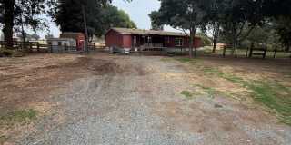 Country living at its finest Gallery 1