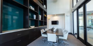 Virage Gallery 33