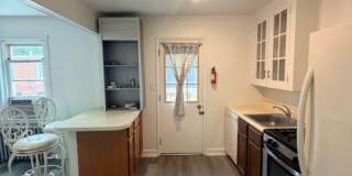 1423 North Lincoln Street - Apt 2 Gallery 9
