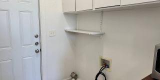 Large 2 bed 1 bath corner-lot home in Floral Heights! Gallery 15