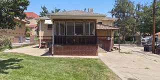 Beautiful 2 Bed, 1 Bath Garden-Level Apartment in Sunnyside! Gallery 19
