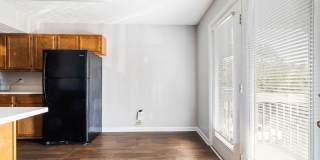 Eagle Creek Townhomes Gallery 10
