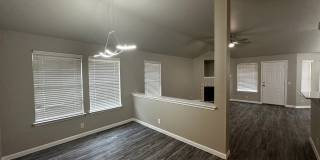 Del Valle -   SFH    ( 2 wks free rent w/ lease thru 5/31/27  w/ qualified app ) Gallery 7