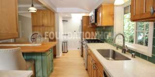 Charming Mill Valley Home with Backyard Office – Prime Boyle Park Location, Just a 5-Minute Walk to Downtown. FOUNDATION Gallery 11