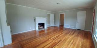 3 Bed 1 Bath Home in Shawnee Gallery 3