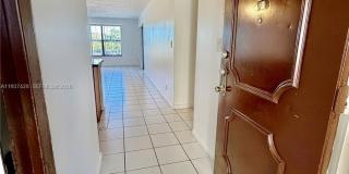 2320 S Cypress Bend Dr Gallery 28