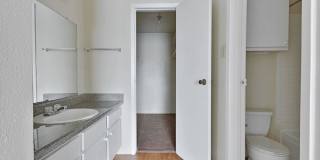 Inwood Grove Gallery 52