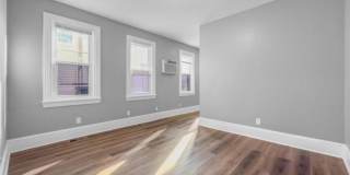 302 JONES Avenue Gallery 2