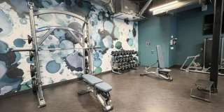 1360 W 35TH St. Gallery 10