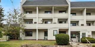 2B/1B First-Floor Flat in Summit House Gallery 1