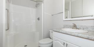 Senior Housing - Clear Creek Commons Apartments Gallery 16