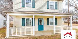 Close to Fort Riley Blvd + Open Kitchen + Pet-Friendly + Washer & Dryer Included! Available August 5th! Gallery 13
