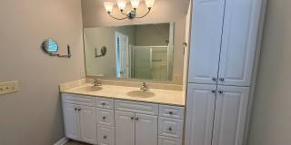 4 Bedroom, 3 Bath Duplex in CrossKeys! Gallery 30