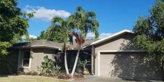 313 SE 16th Place Gallery 1