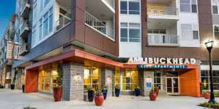 AMLI Buckhead Gallery 25