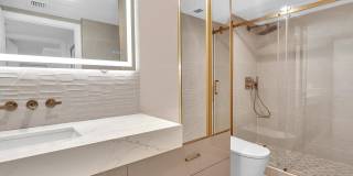 120 SE 5th Avenue Gallery 25