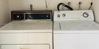 1900 SW 121st Ct Gallery 3