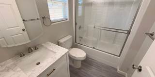 Upgraded 1 bed, 1 bathroom home in Visalia CA. Gallery 6