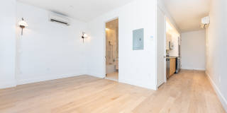 58 Vanderbilt Avenue Gallery 11