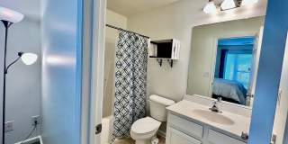 Room in 2 Bedroom Home at Donatello Ave Gallery 24