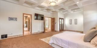 2780 El Camino Road Gallery 42
