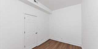 2350 West Charleston Street Gallery 14