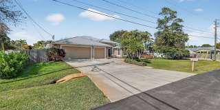 3221 Southeast Quay Street Gallery 1