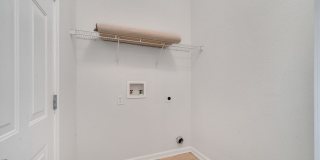 Beautiful 3/2 Condo in Davenport! Water and basic internet included! Gallery 24