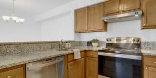 7825 HARROWGATE Circle Gallery 8
