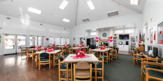 Whispering Fountains at Whittier - Senior Housing Gallery 10