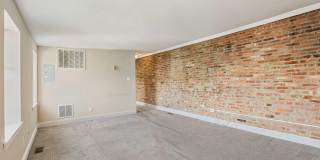 249 S CHESTER Street Gallery 6
