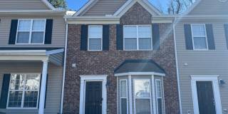 3BR Townhome in Durham! Gallery 1